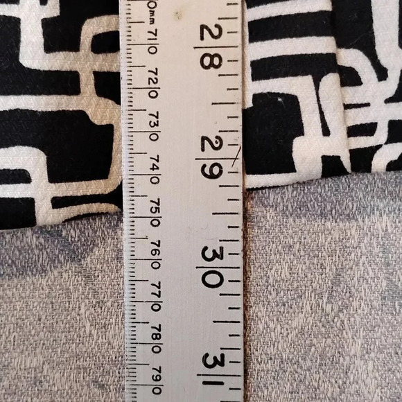 Cleo Petites Black & White Geometric Design Blazer  NWOT in Size Small - Picture 11 of 11